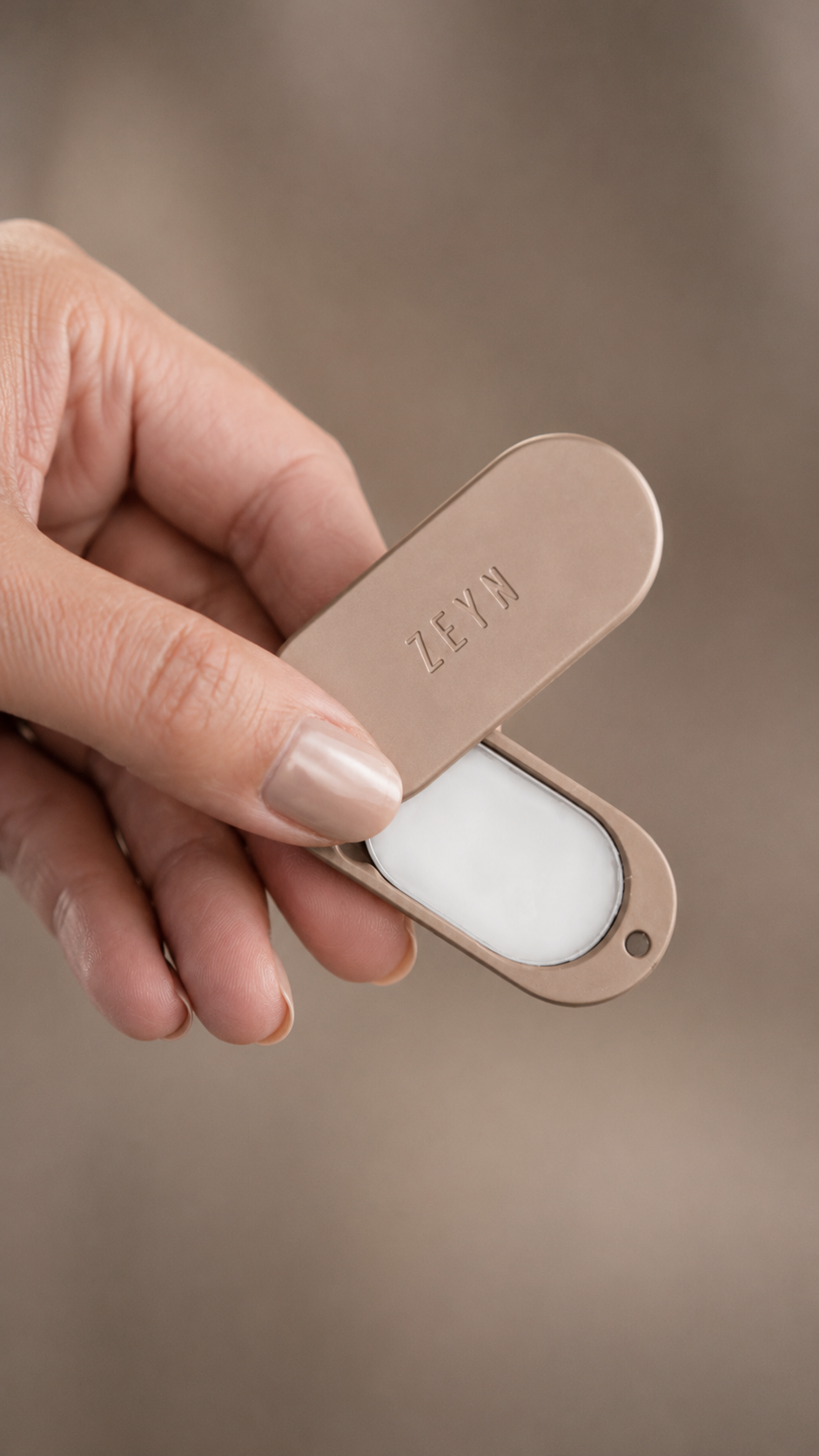 Slide open ZEYN device